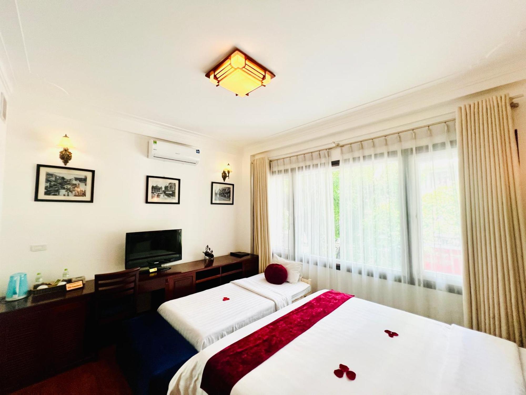 Hanoi Golden Moon Hotel & Travel Exterior foto